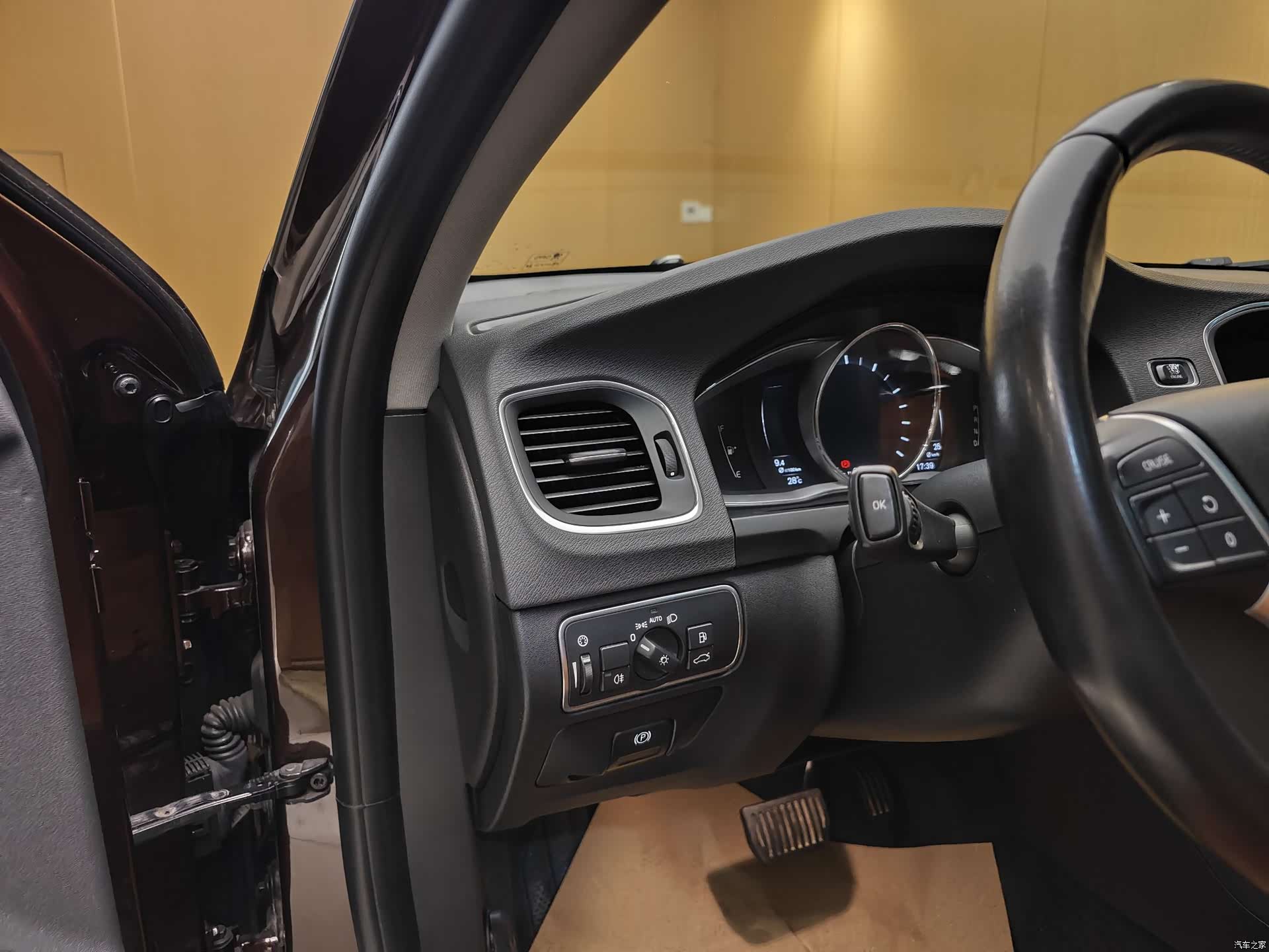 Volvo S60, 2018 11