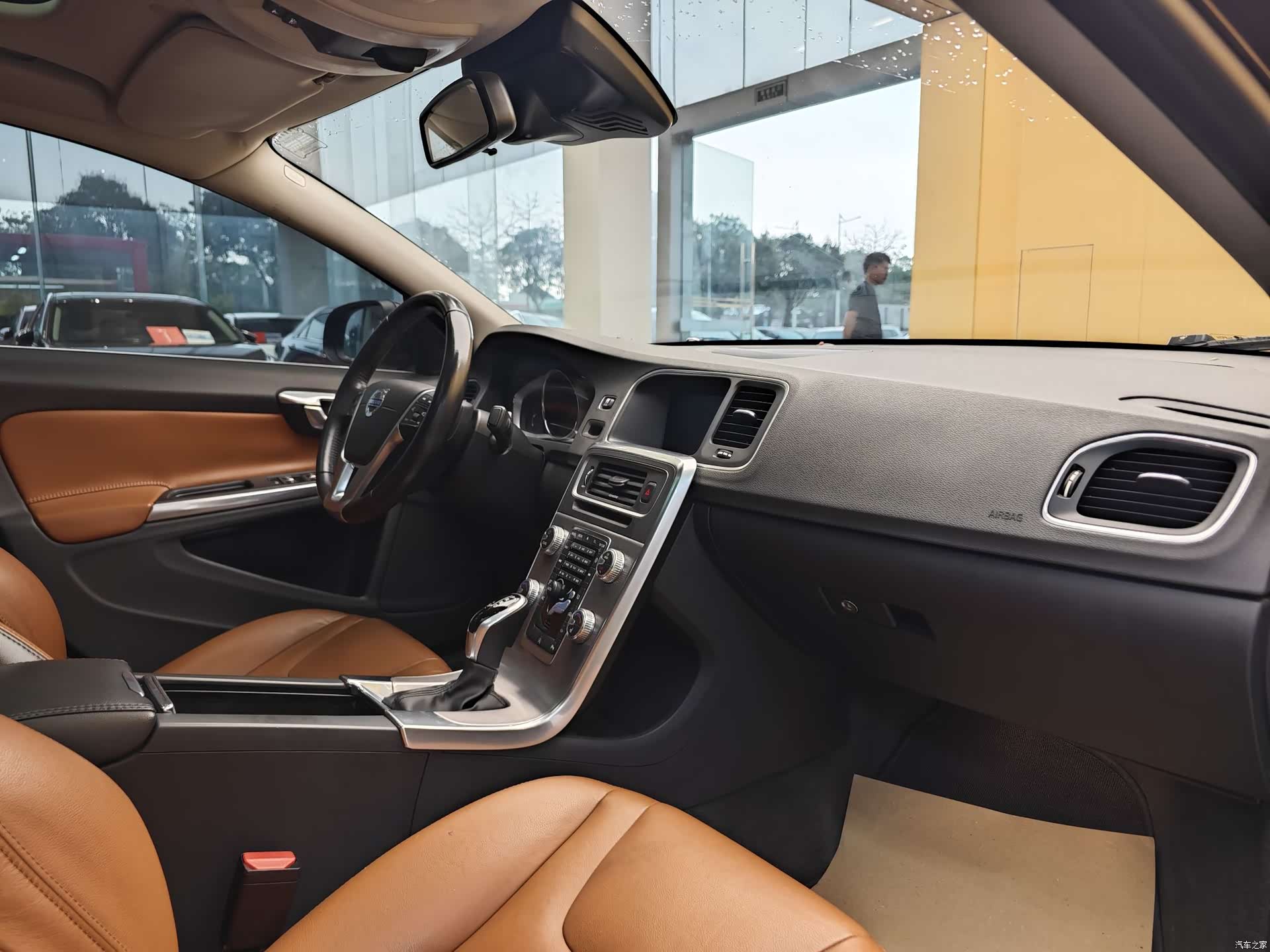 Volvo S60, 2018 31