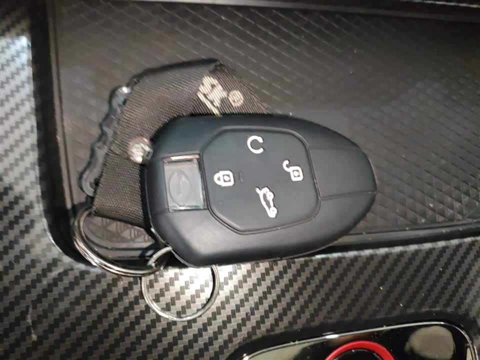 Trumpchi Shadow Leopard