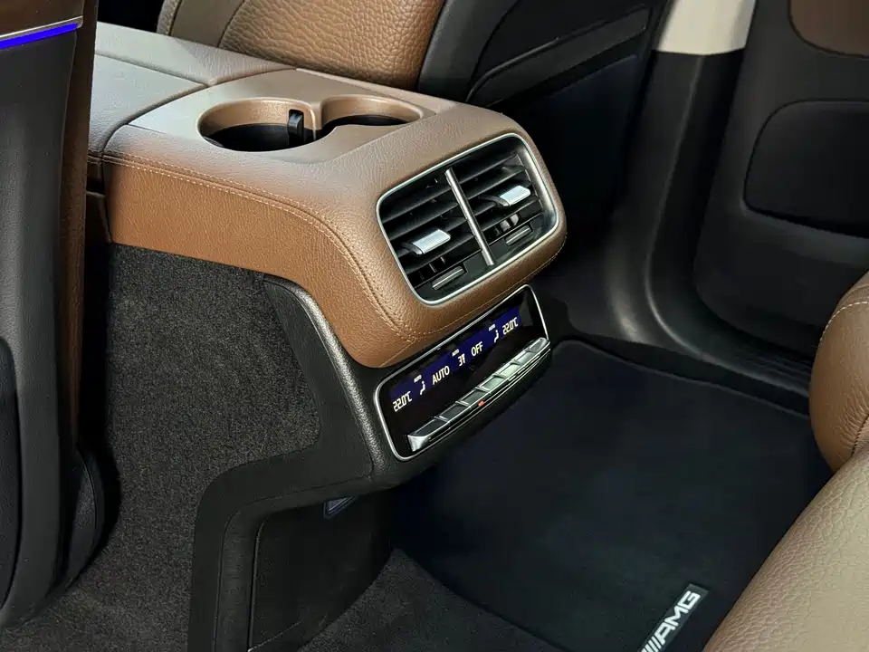 Mercedes-Benz GLS Mercedes-Benz GLS