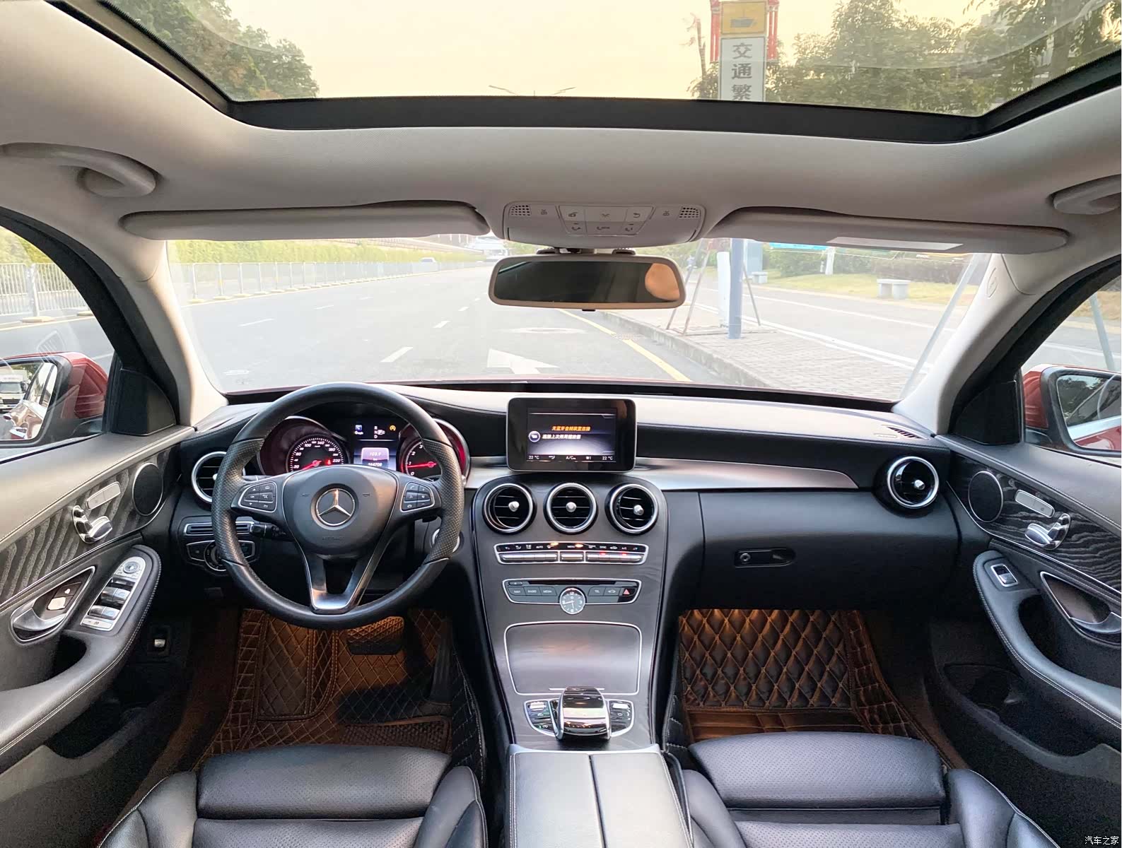Mercedes-Benz C-Class, 2015 12
