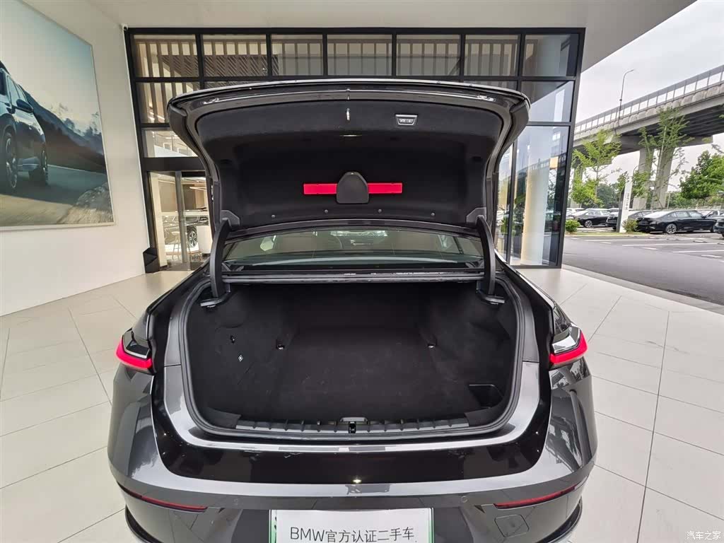 BMW i7, 2023 20