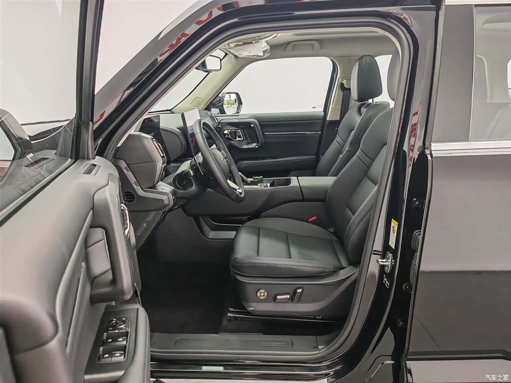 Haval Big Dog, 2023 10