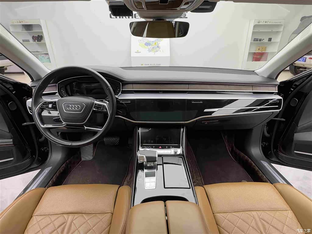 Audi A8L, 2023 12