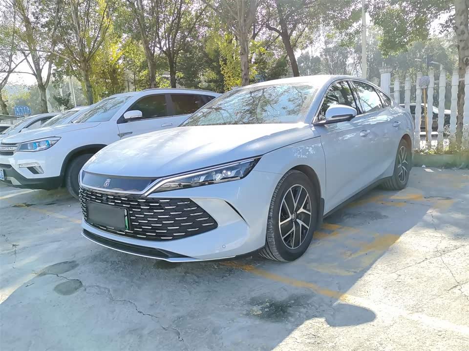 BYD Qin L