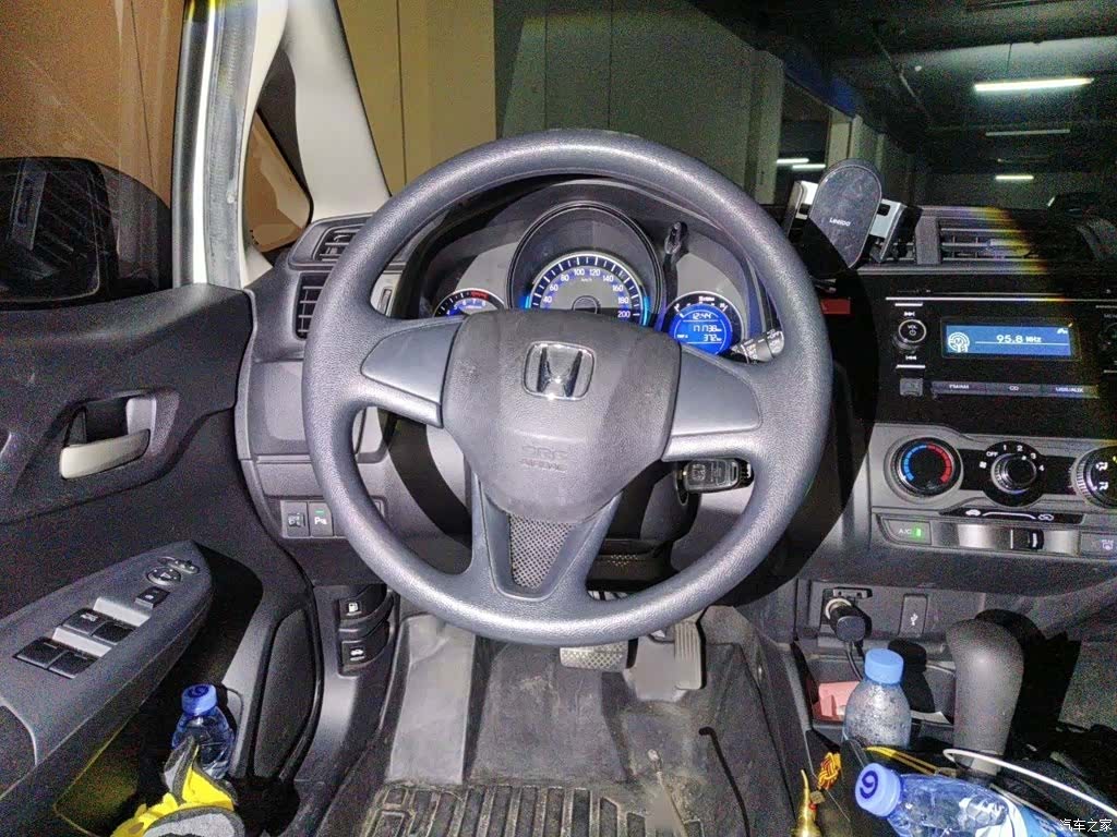 Honda Fit, 2017 3
