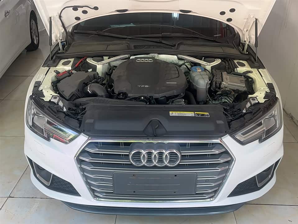 Audi A4L