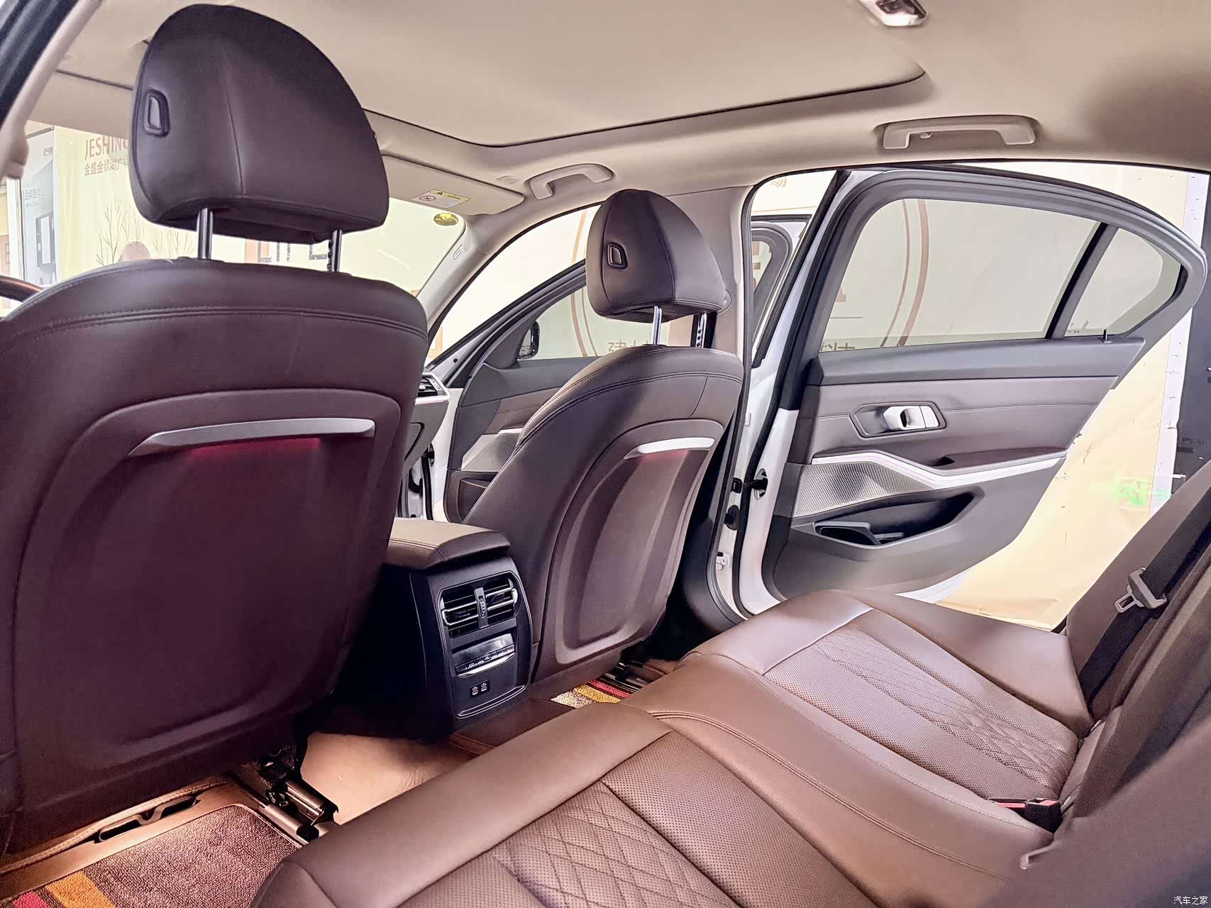 BMW i3, 2024 все фото