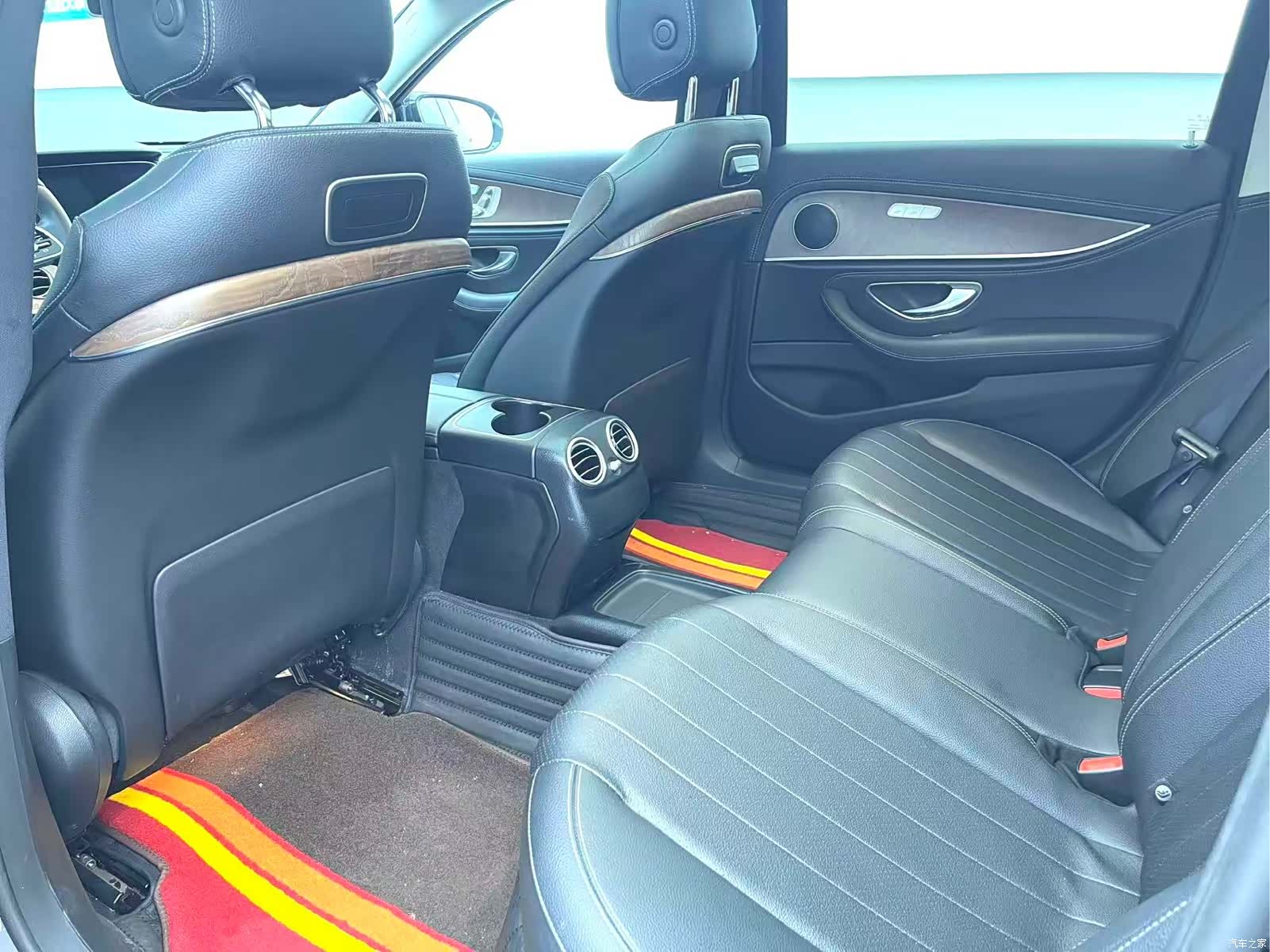 Mercedes-Benz E-Class, 2019 6