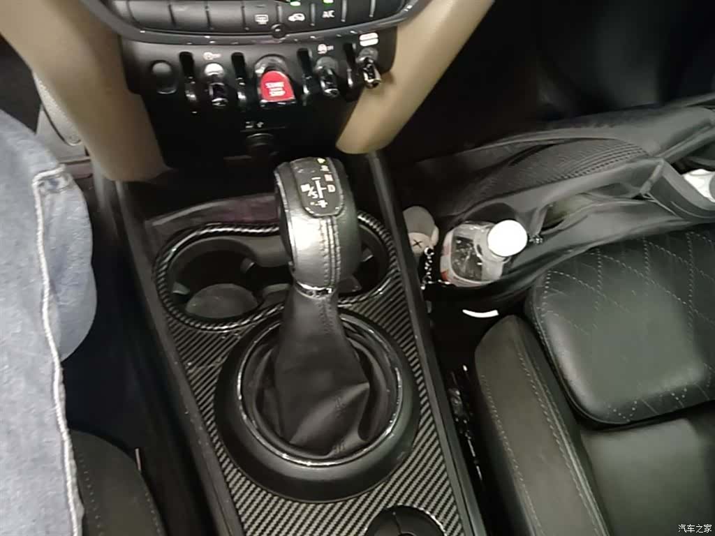Mini Countryman, 2019 14