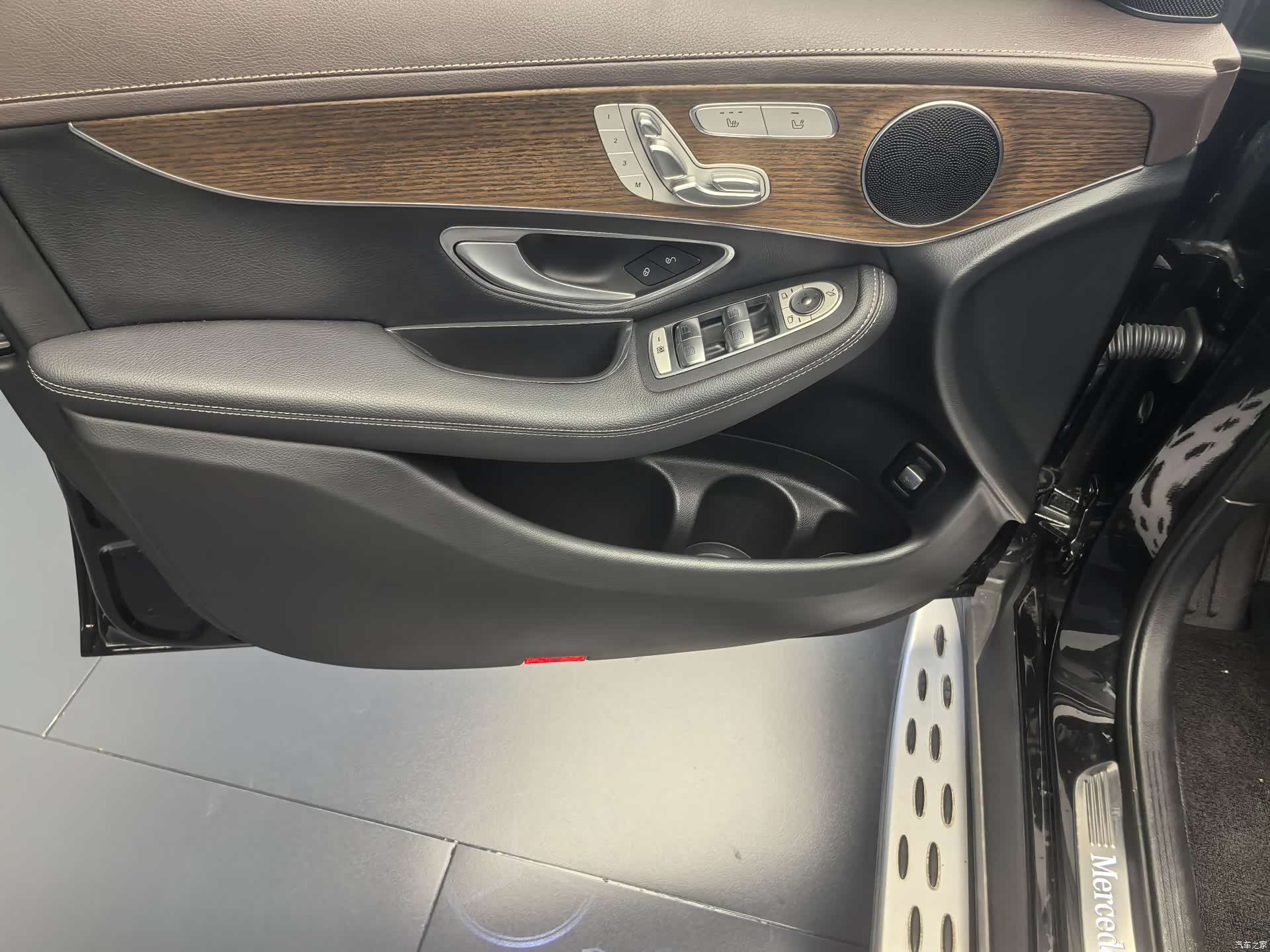 Mercedes-Benz GLC, 2022 4
