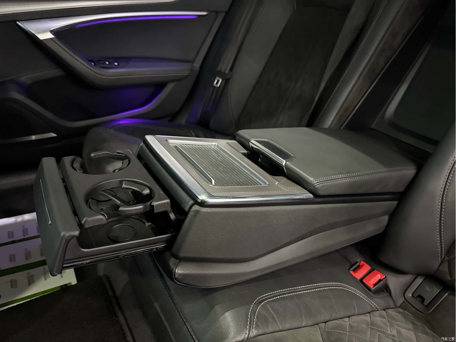 Audi A6L, 2021 13