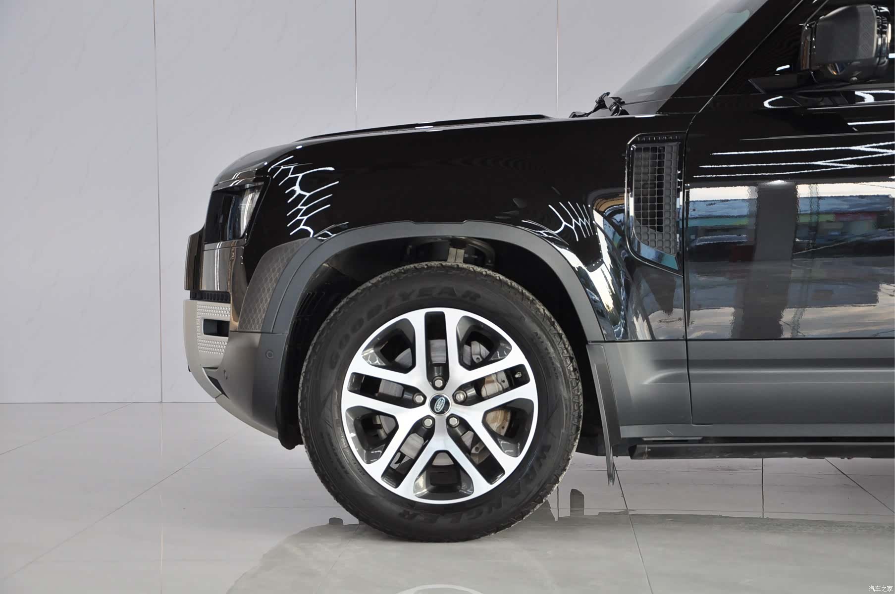 Land Rover Defender, 2021 18