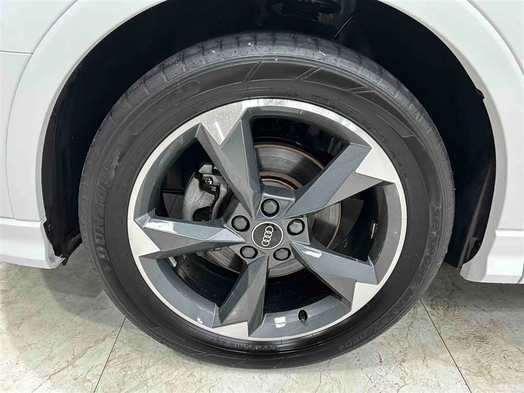 Audi Q3, 2023 20