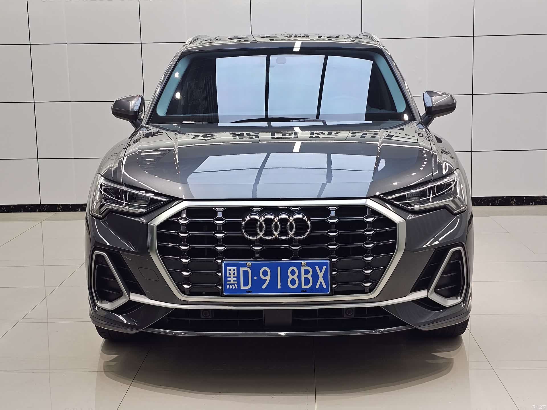 Audi Q3, 2022 2