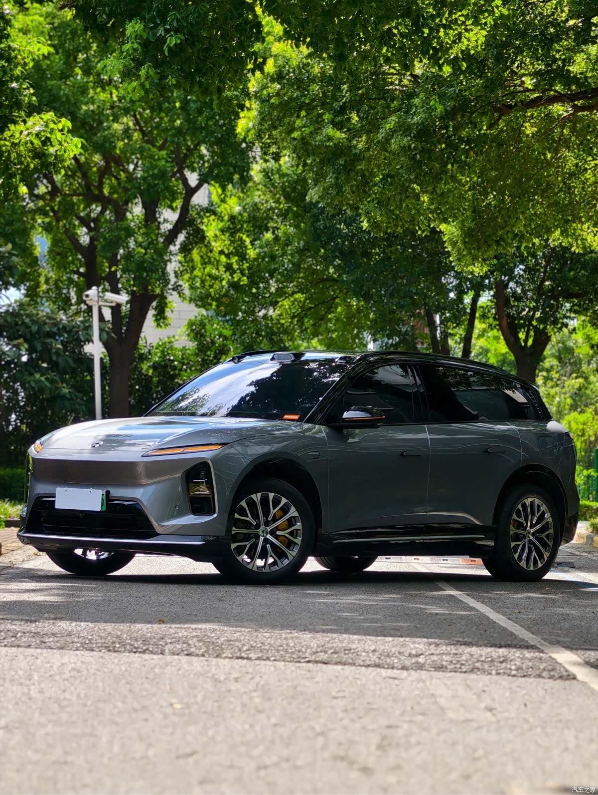 NIO ES6, 2025 1