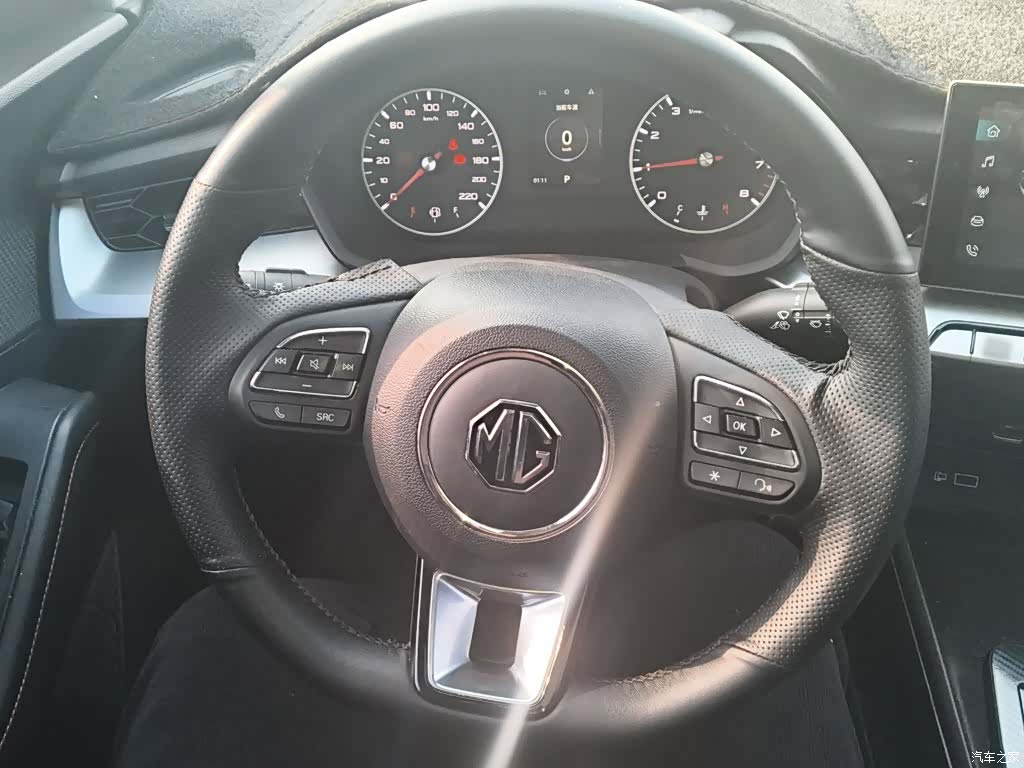 MG MG5, 2022 8