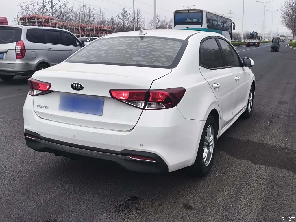 Kia Value-Connect, 2021 все фото