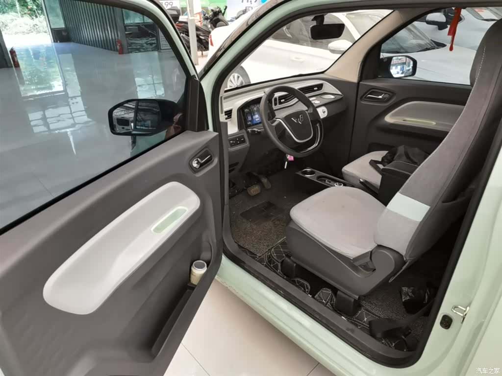 Wuling MINIEV, 2022 16