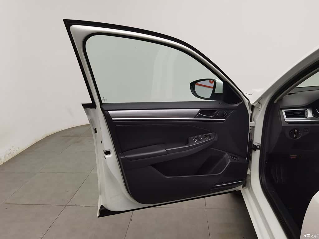 Volkswagen Bora, 2017 8