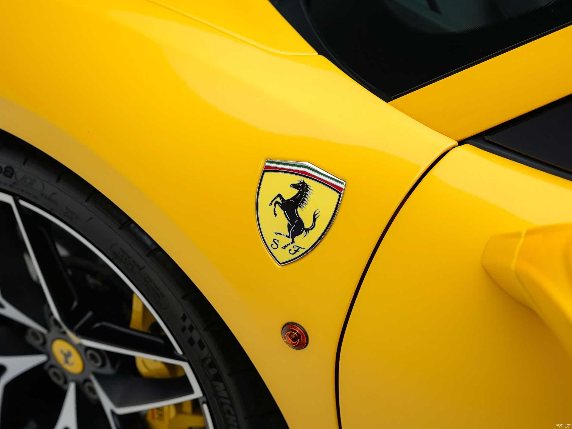 Ferrari 488, 2019 14