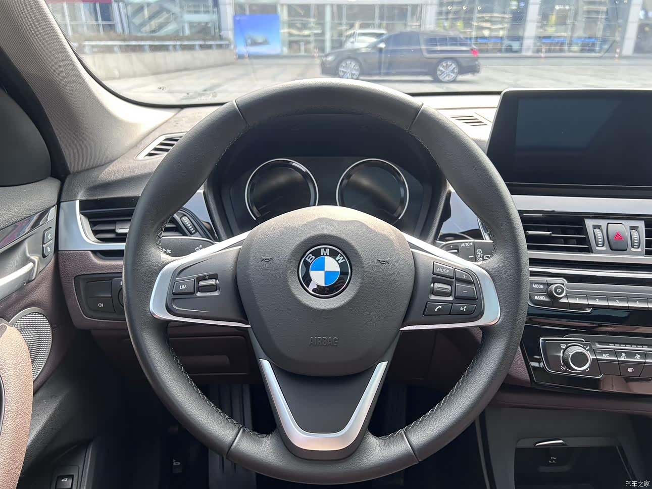BMW X1, 2021 10