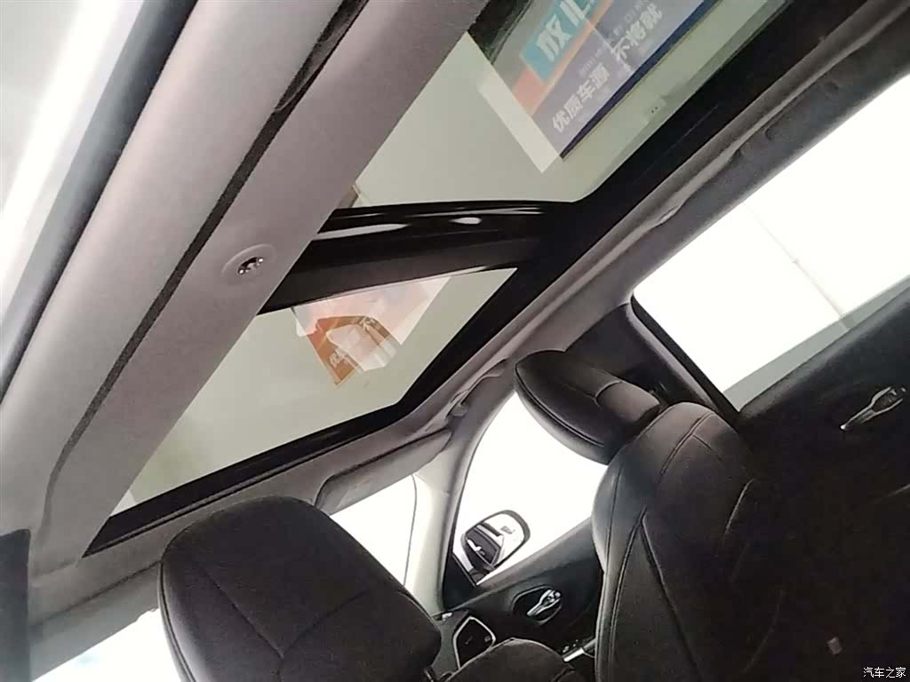 Jeep Cherokee, 2019 17