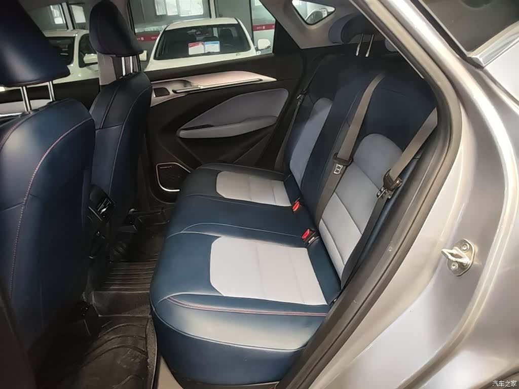 Geely M6, 2023 17