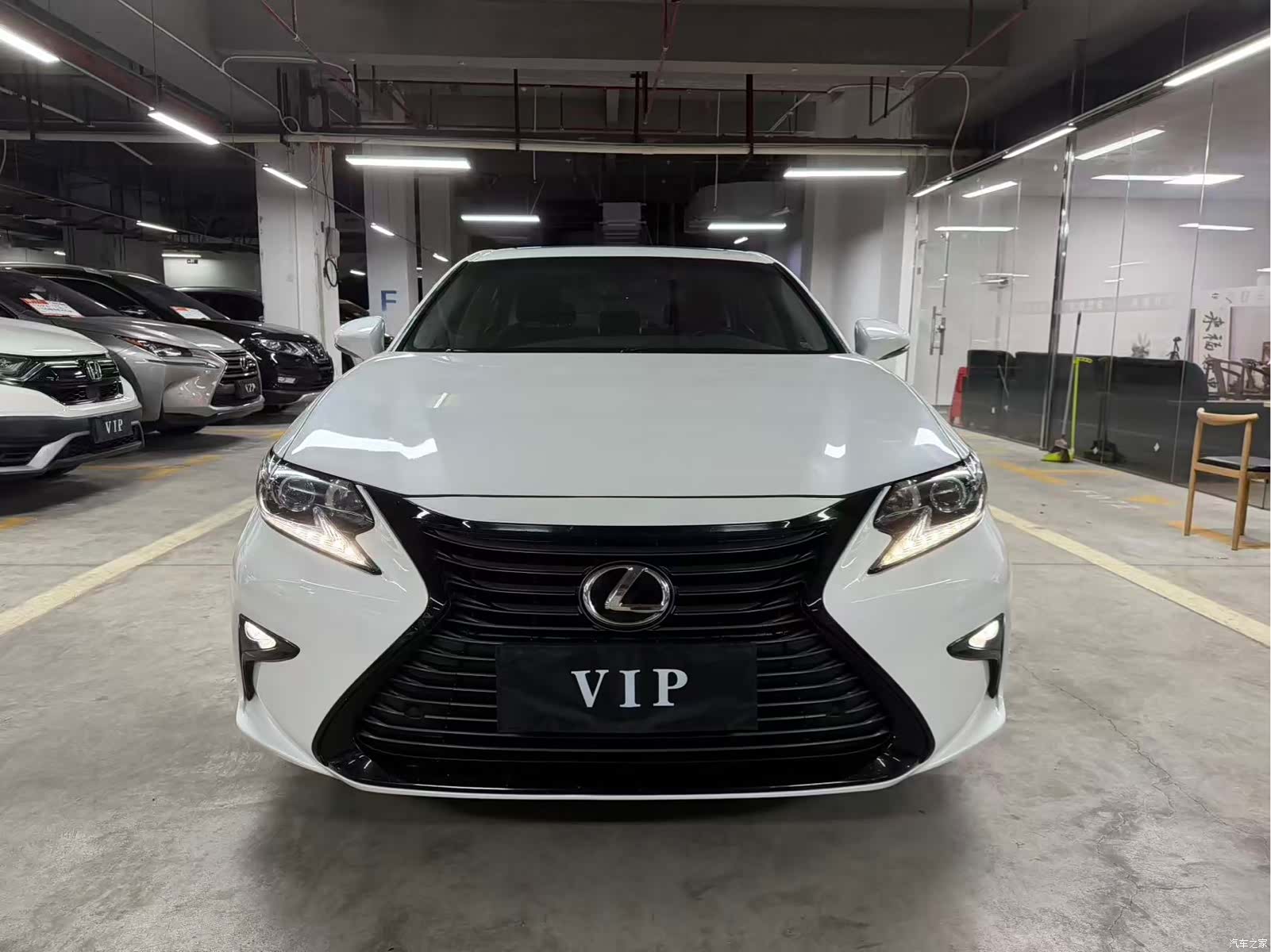 Lexus ES, 2017 2