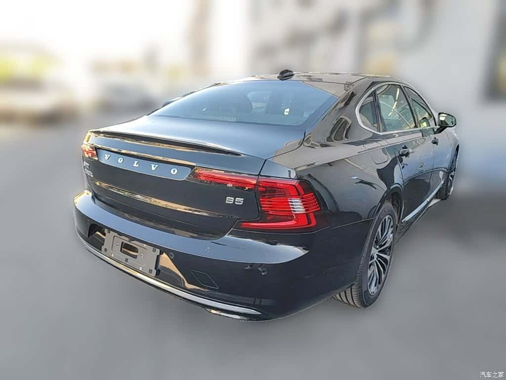 Volvo S90, 2025 12