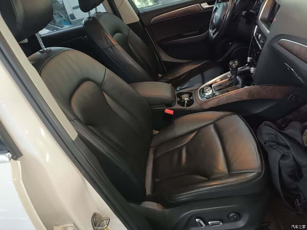Audi Q5, 2015 25