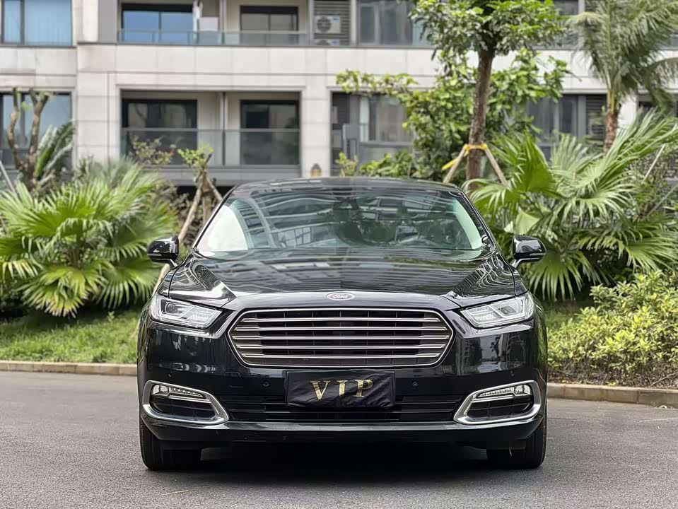 Ford Taurus