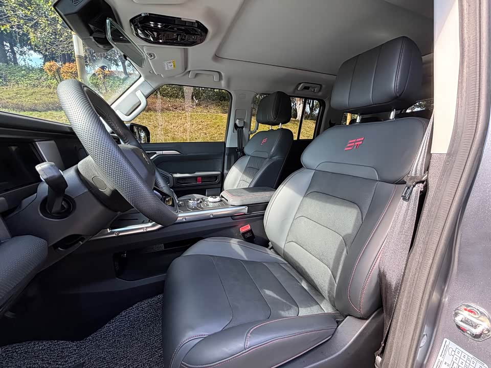 Jetour Jet Traveler C-DM