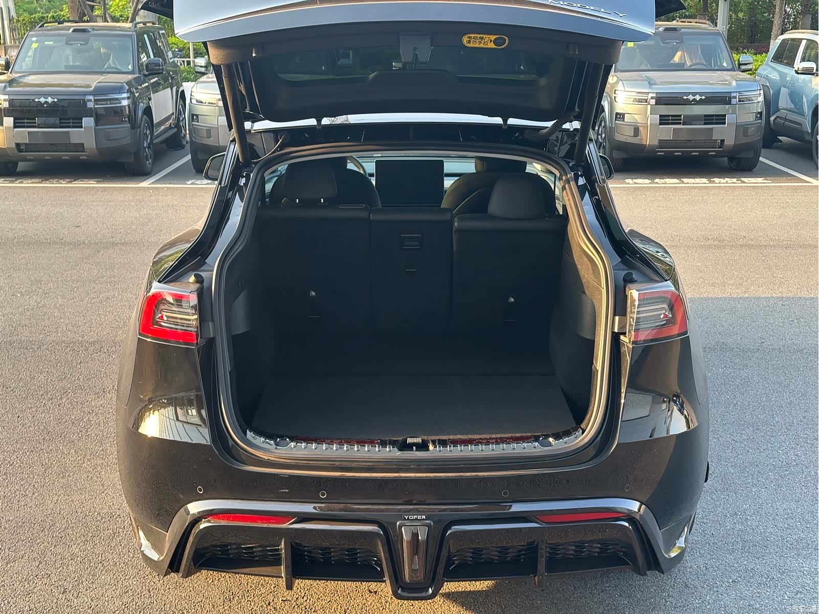 Tesla Model Y, 2021 16