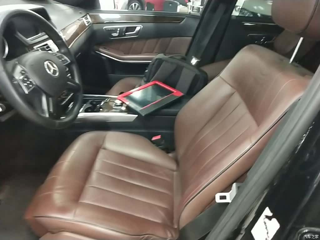 Mercedes-Benz E-Class, 2015 15