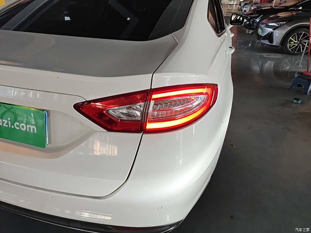 Ford Mondeo, 2016 8