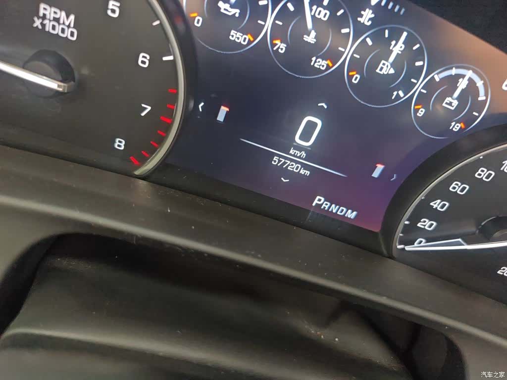 Cadillac CT6, 2018 8