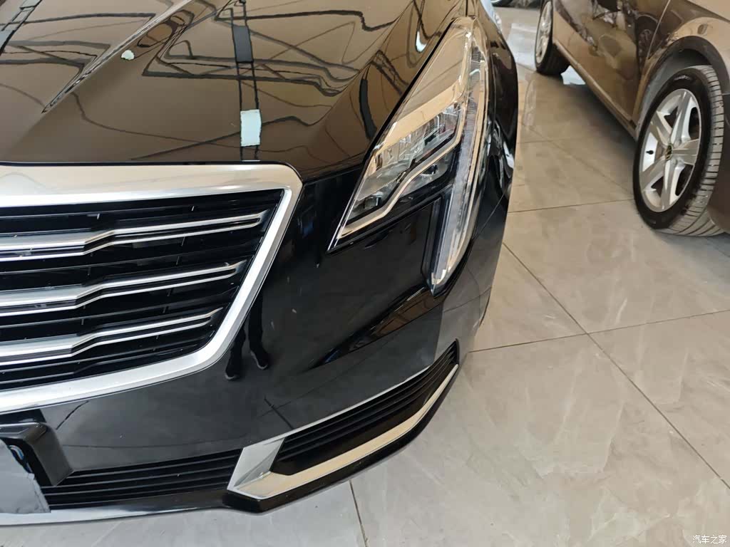 Cadillac XTS, 2018 18