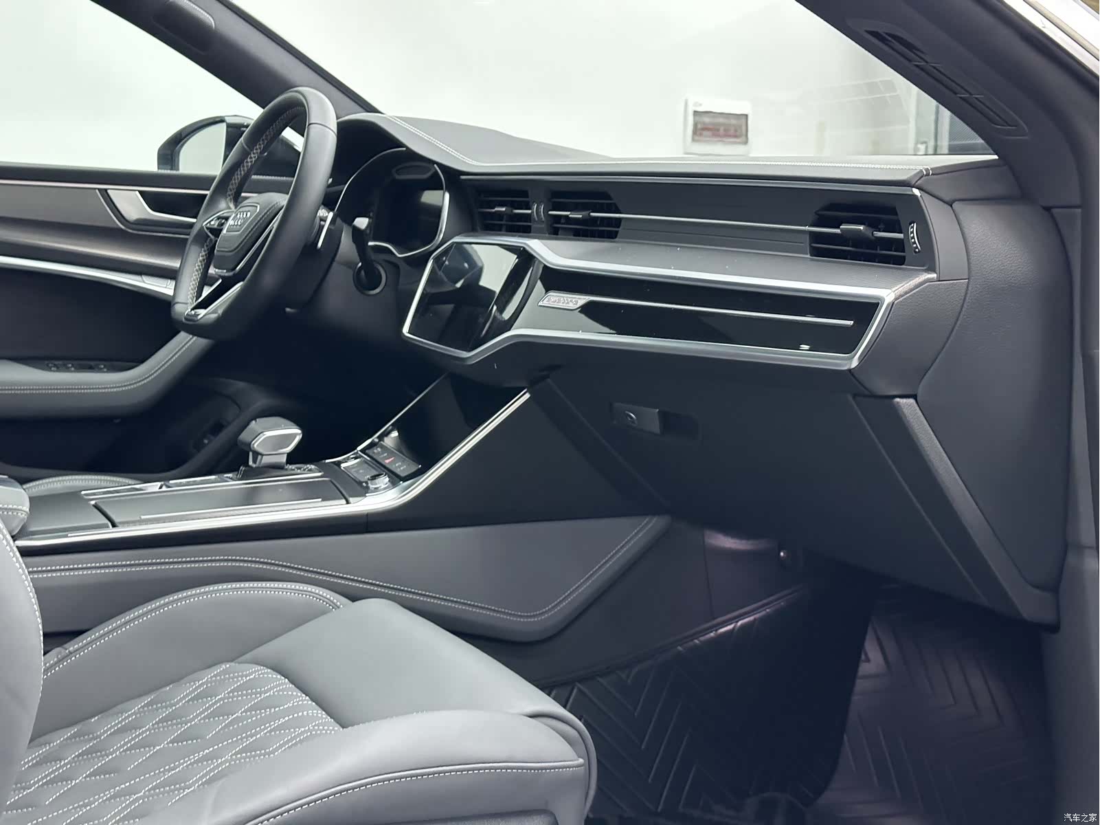 Audi A7L, 2025 17