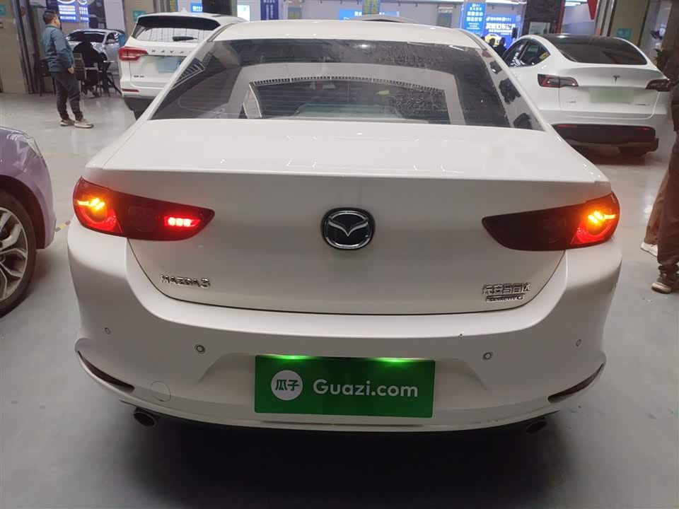 Mazda 3 Angkesaila