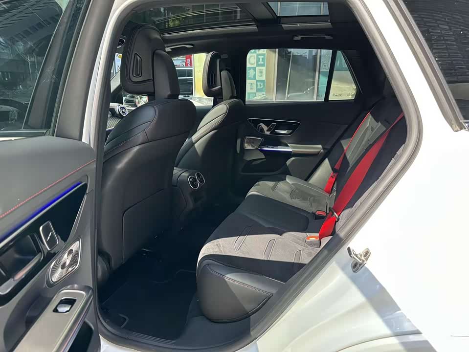 Mercedes-Benz GLC AMG