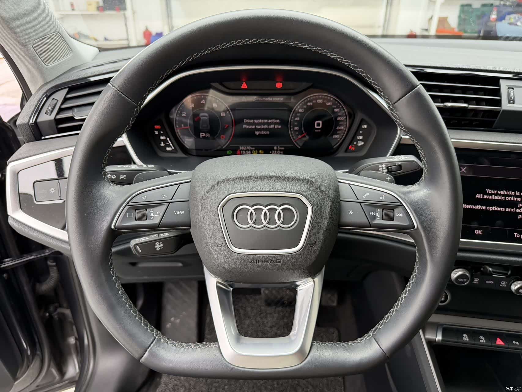 Audi Q3, 2023 9