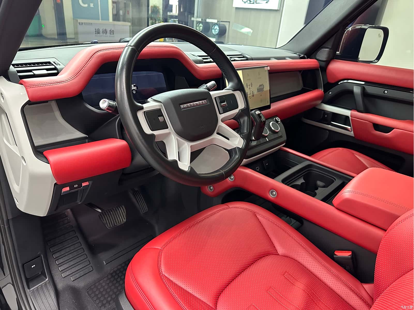 Land Rover Defender, 2022 8