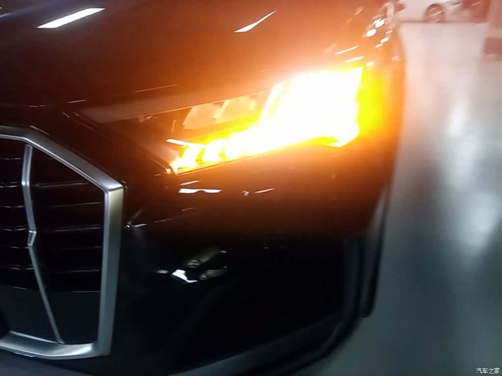 Audi Q7, 2024 24
