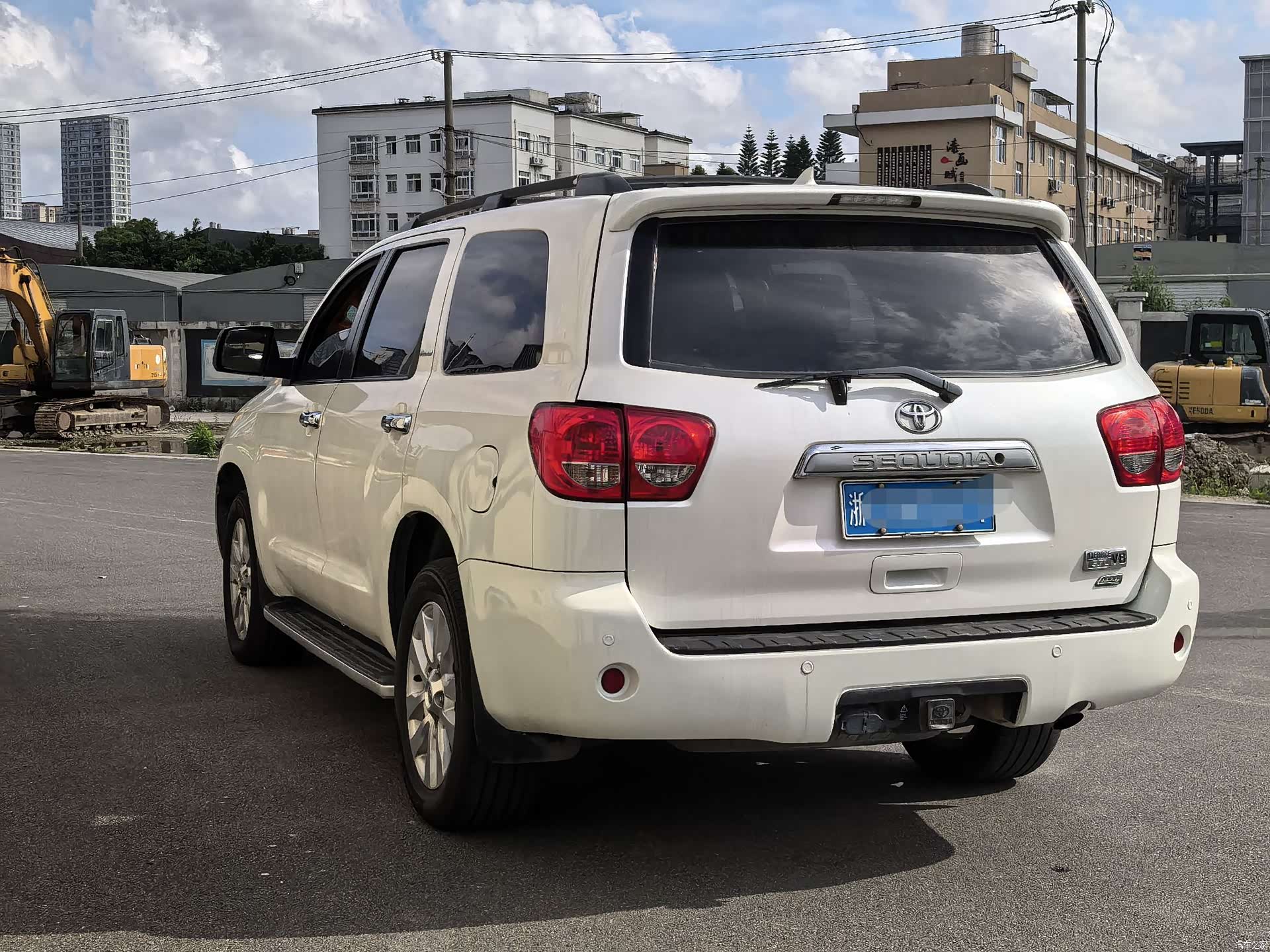 Toyota Sequoia, 2014 11