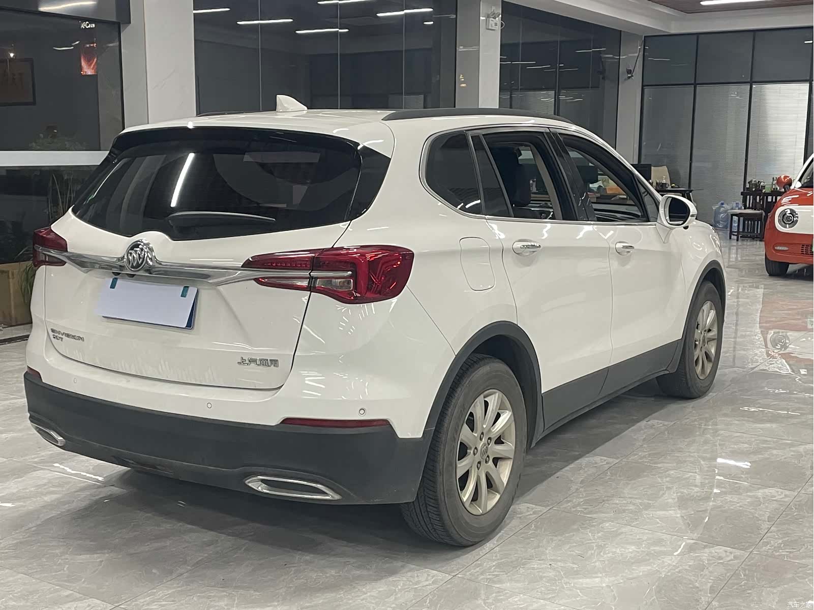 Buick Envision Plus, 2020 4