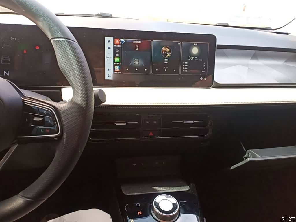 Geely E, 2024 10