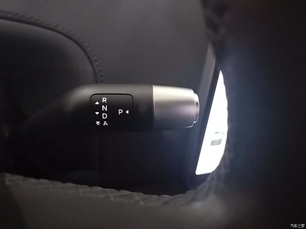 Li Auto L8, 2024 14