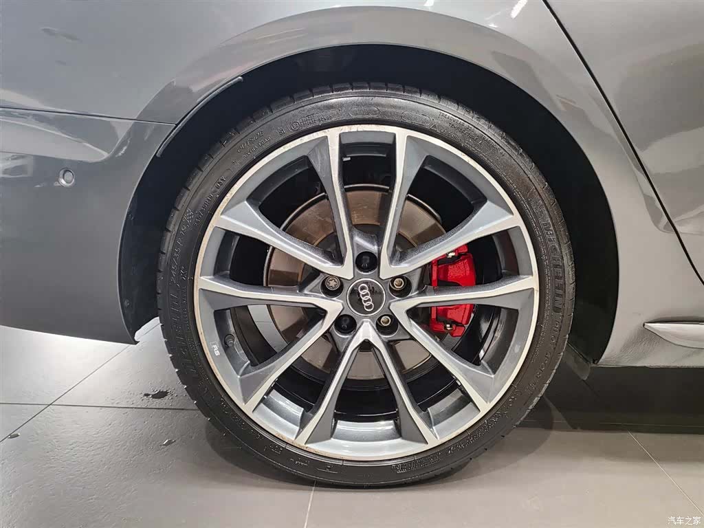 Audi A4L, 2021 20