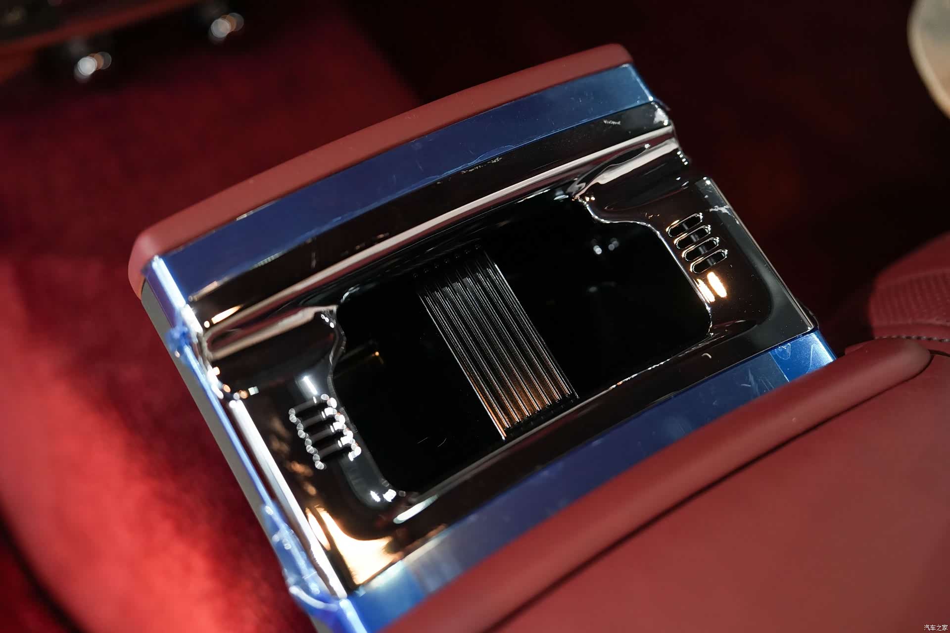 Rolls-Royce Ghost, 2017 14